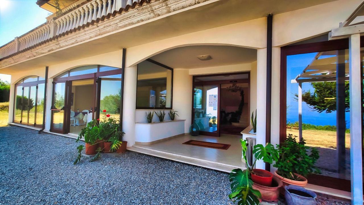 Residenza Domus Aurea Tropea- Vista Mare Hotell Santa Domenica  Exteriör bild