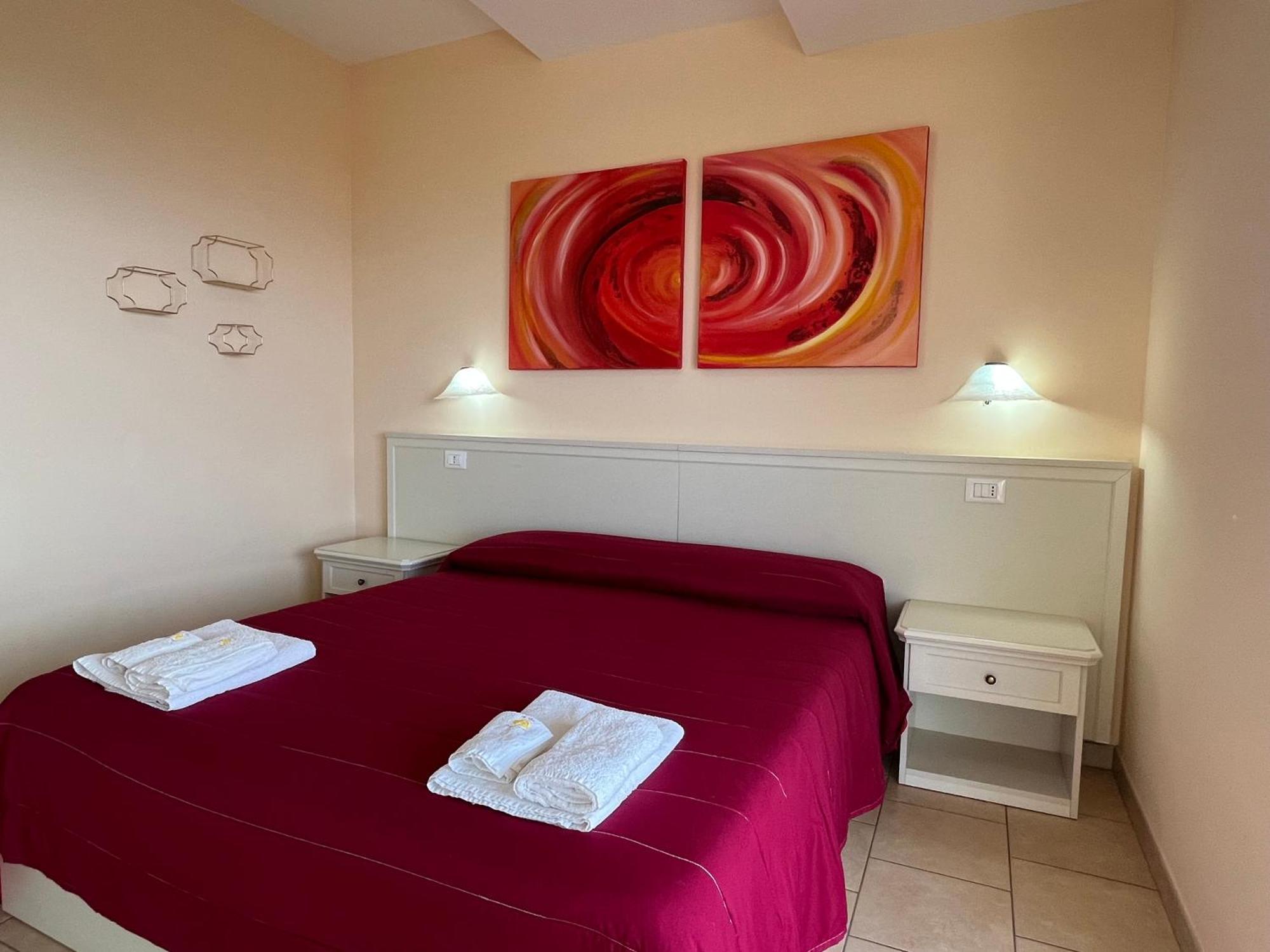 Residenza Domus Aurea Tropea- Vista Mare Hotell Santa Domenica  Exteriör bild