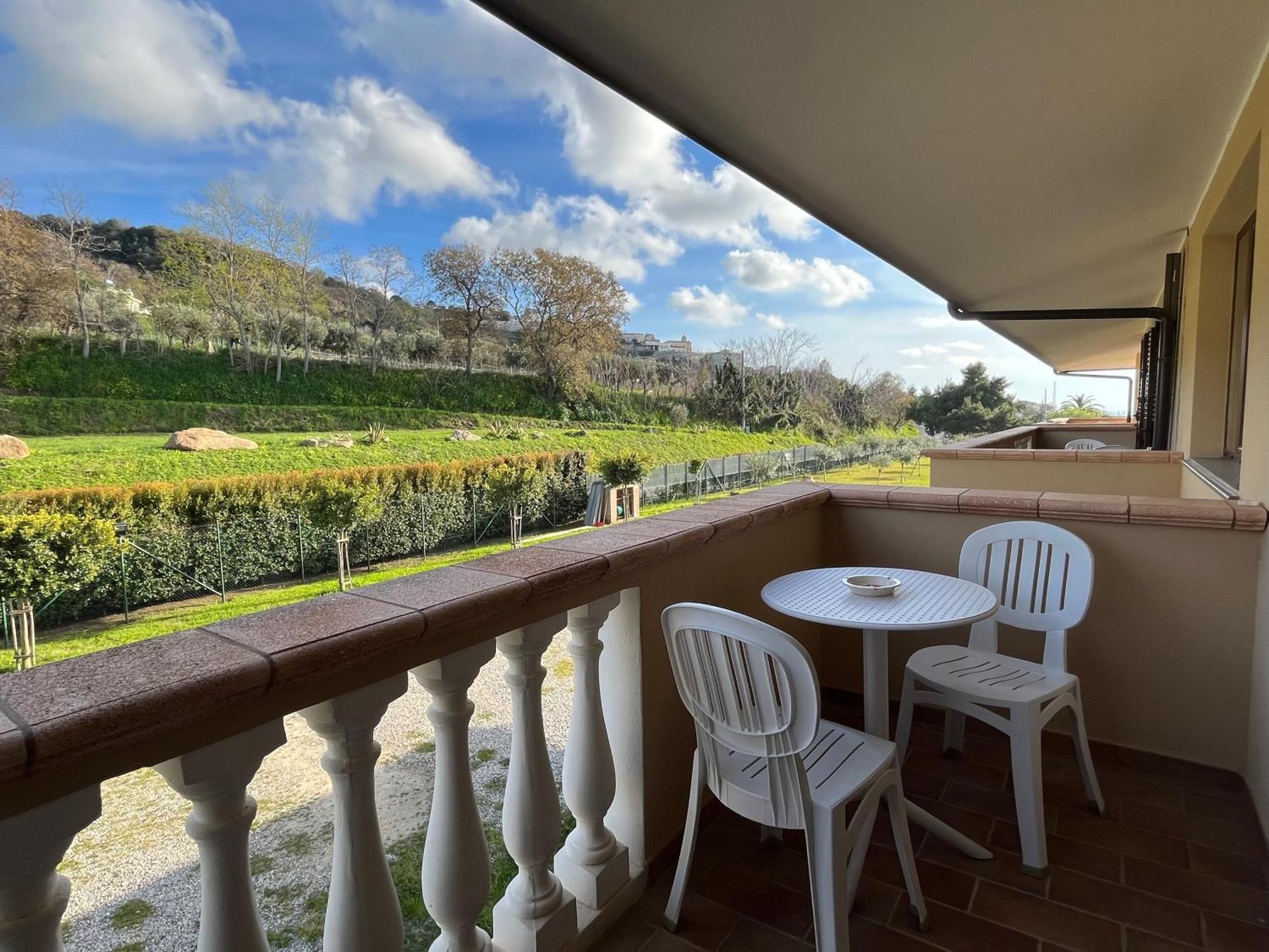 Residenza Domus Aurea Tropea- Vista Mare Hotell Santa Domenica  Exteriör bild